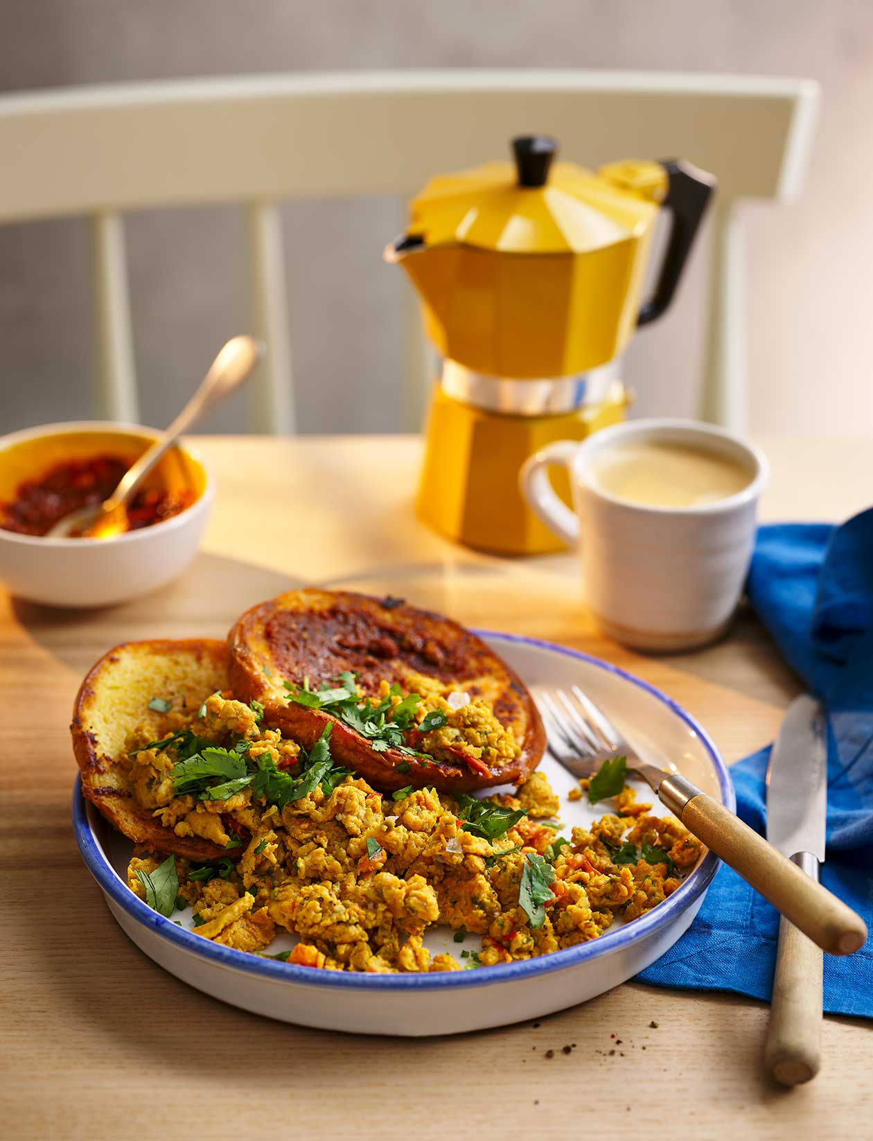 Turmeric masala scrambled eggs with buttery buns recipe Sainsbury`s