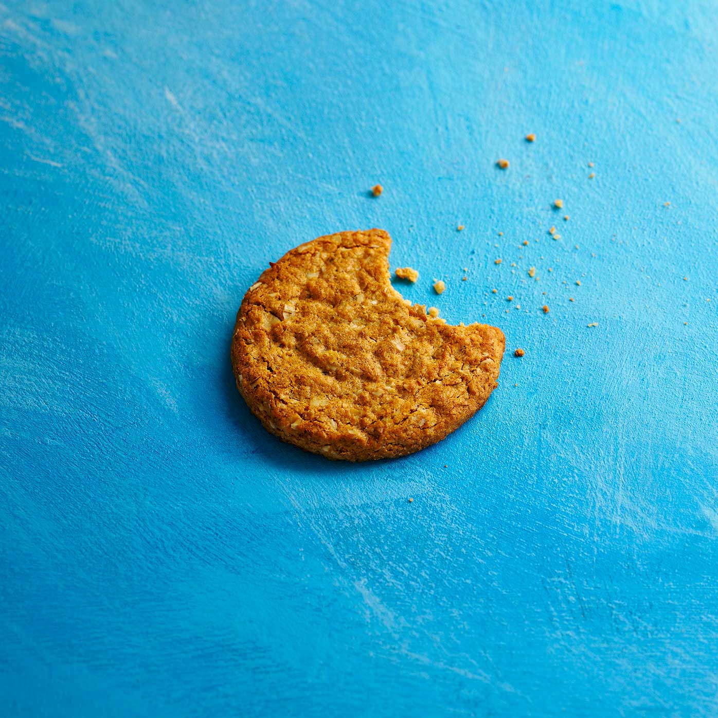 How to snack right: snacking guidelines for a healthier lifestyle ...