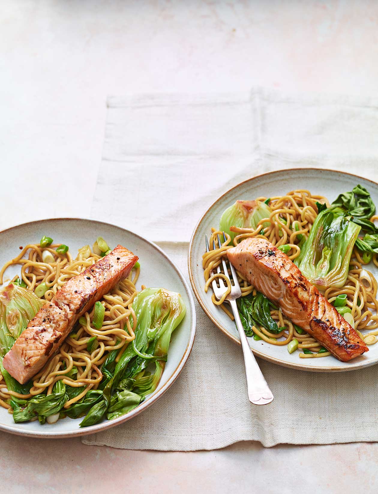 Salt and pepper salmon with spring onion noodles recipe | Sainsbury`s