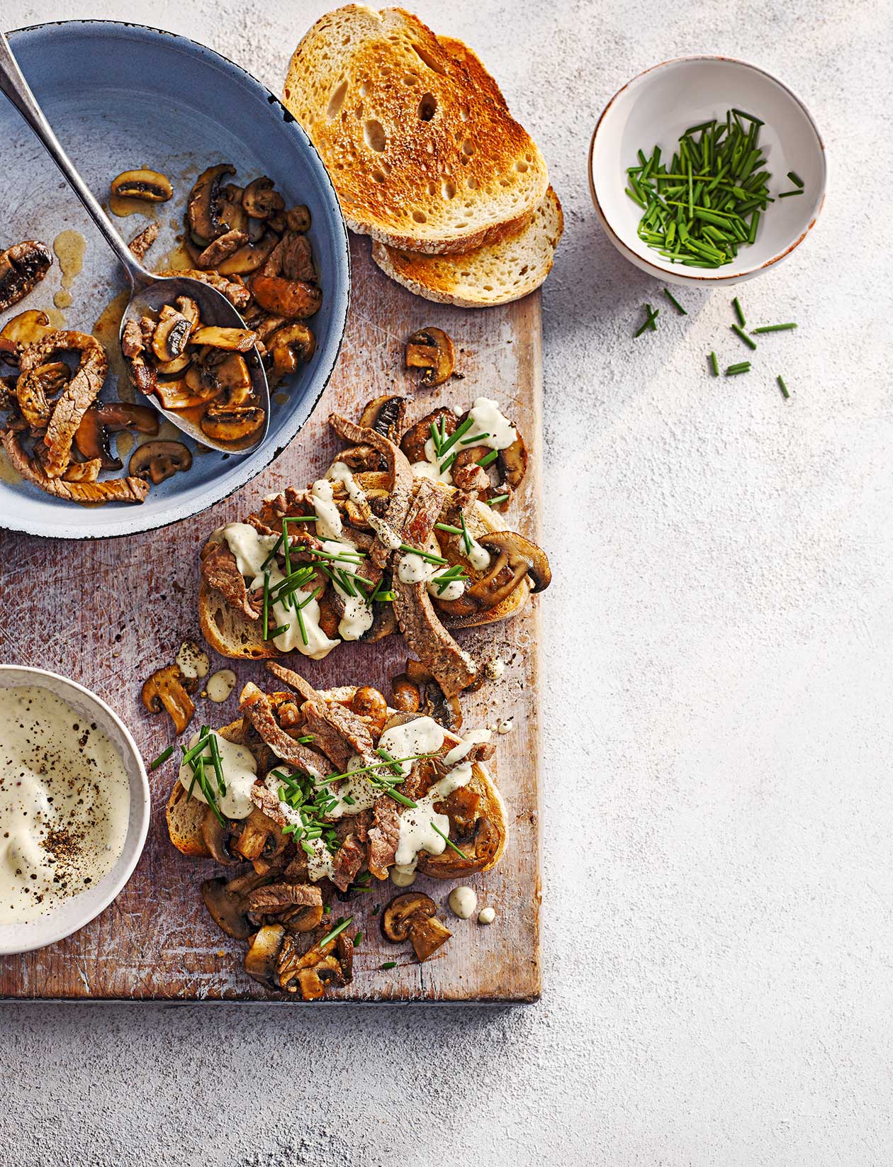 Steak and mushrooms on toast recipe | Sainsbury`s Magazine
