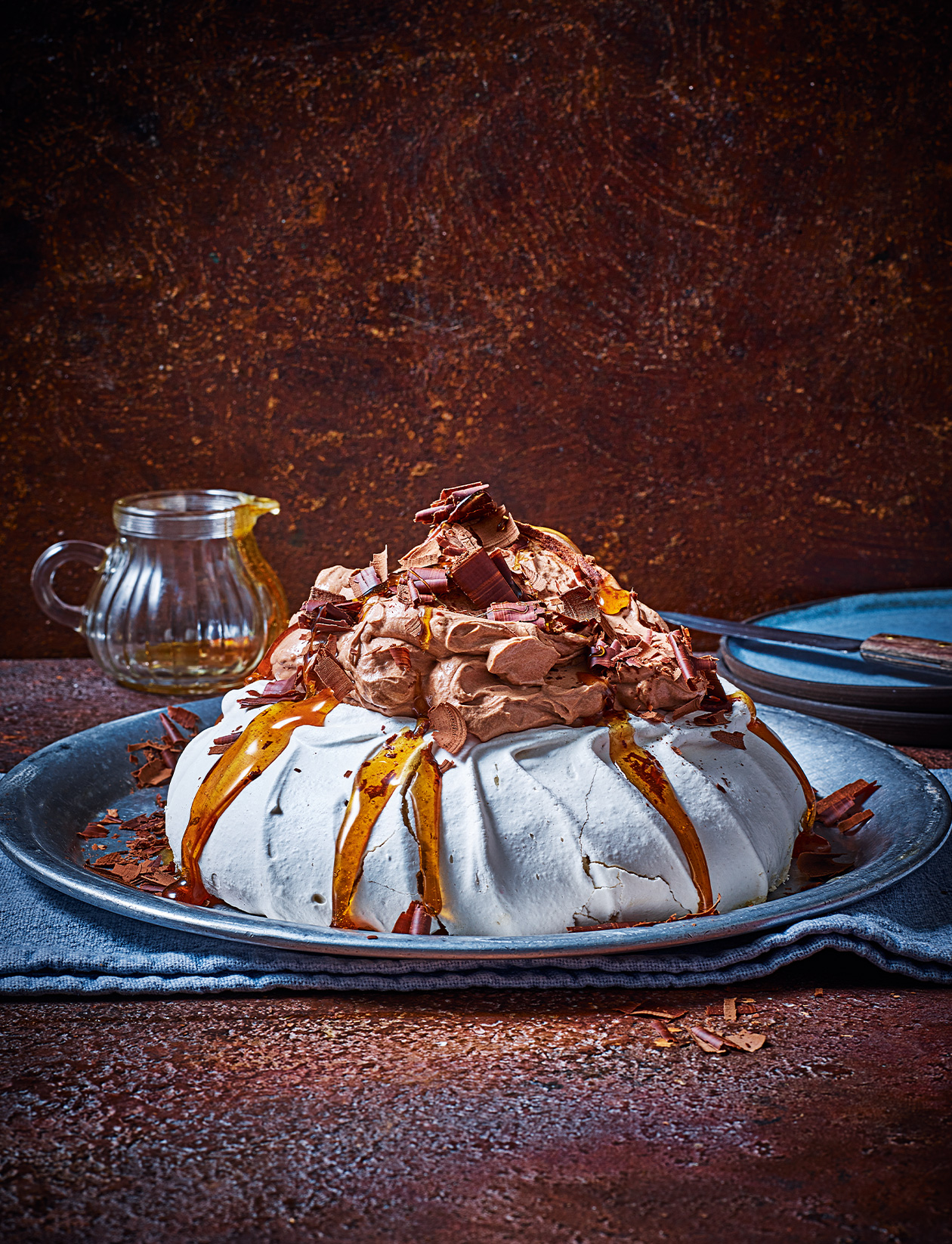Espresso martini pavlova recipe | Sainsbury`s Magazine