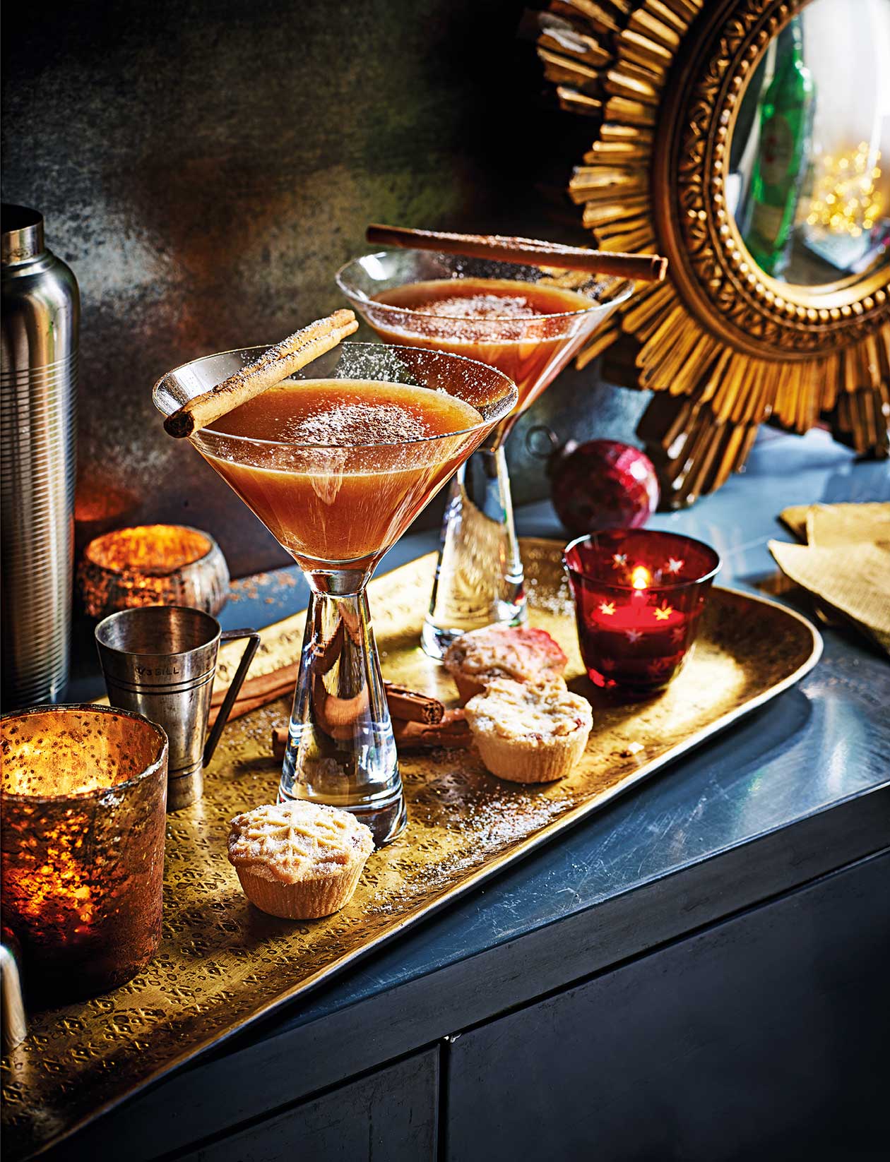 Mince pie martini recipe | Sainsbury`s Magazine