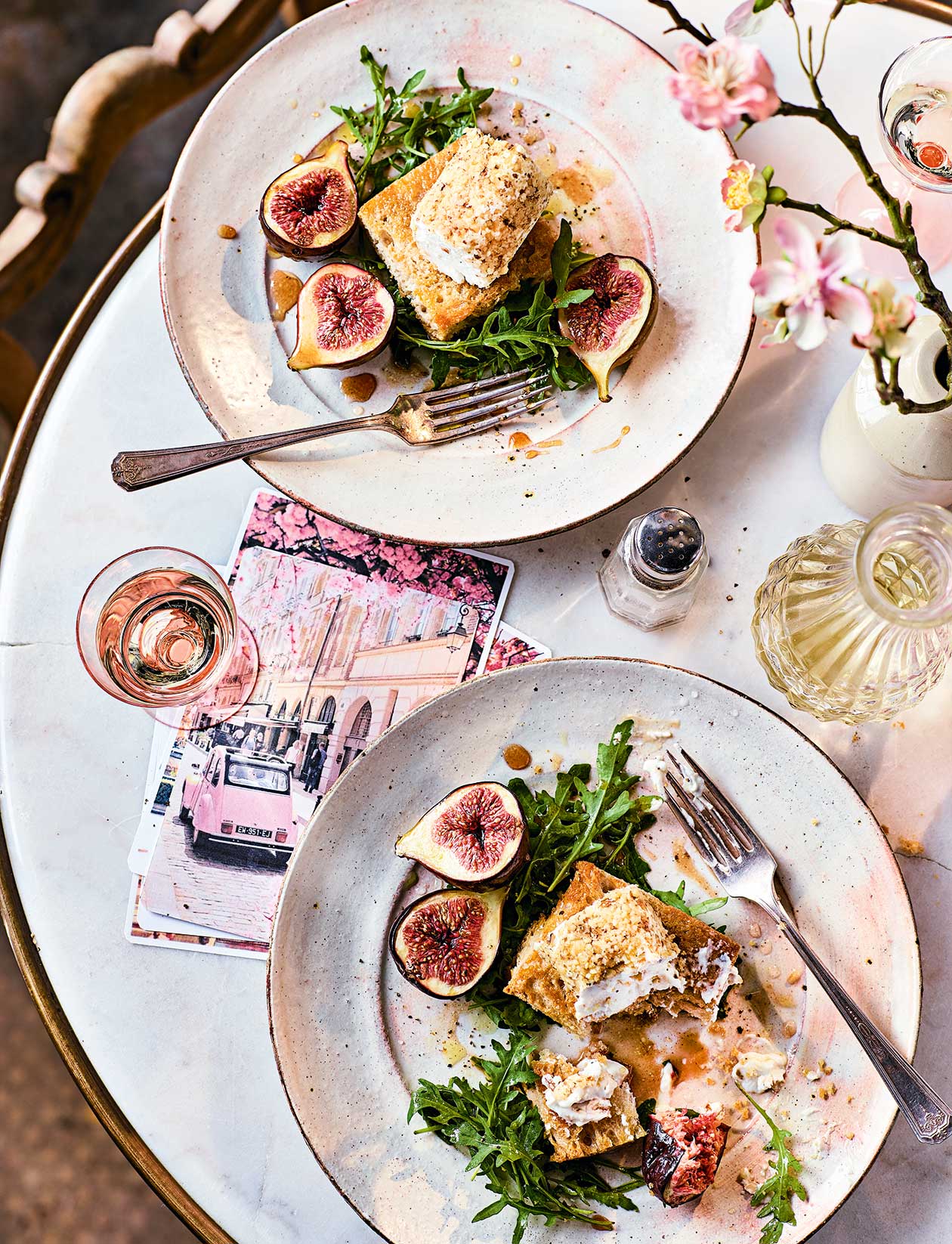 Walnut-crusted goat's cheese toasts with roasted figs recipe | Sainsbury`s Magazine