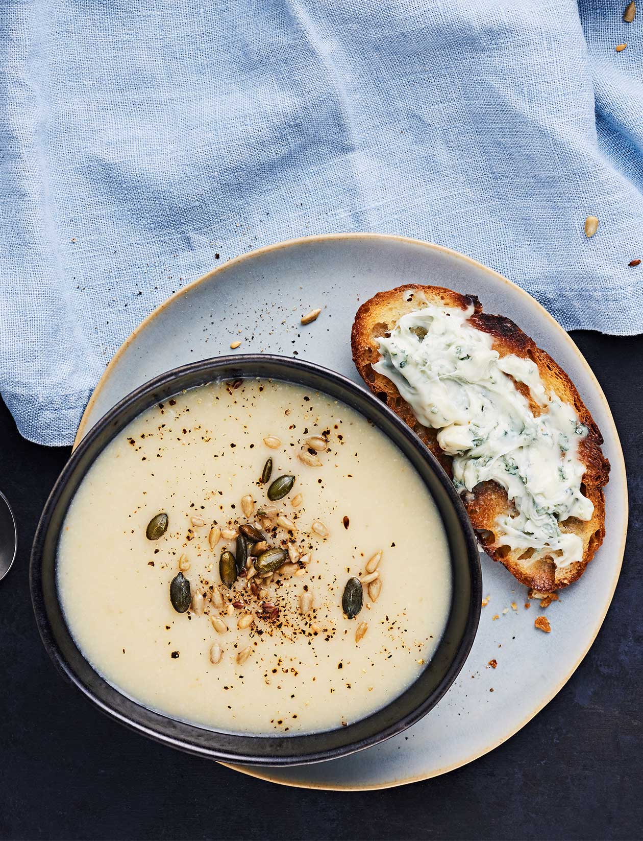 Cauliflower and pear soup with bluecheese toasts recipe Sainsbury`s