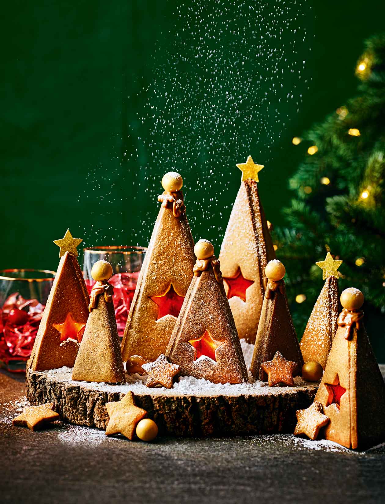 Spiced cardamom gingerbread Christmas forest recipe | Sainsbury`s Magazine