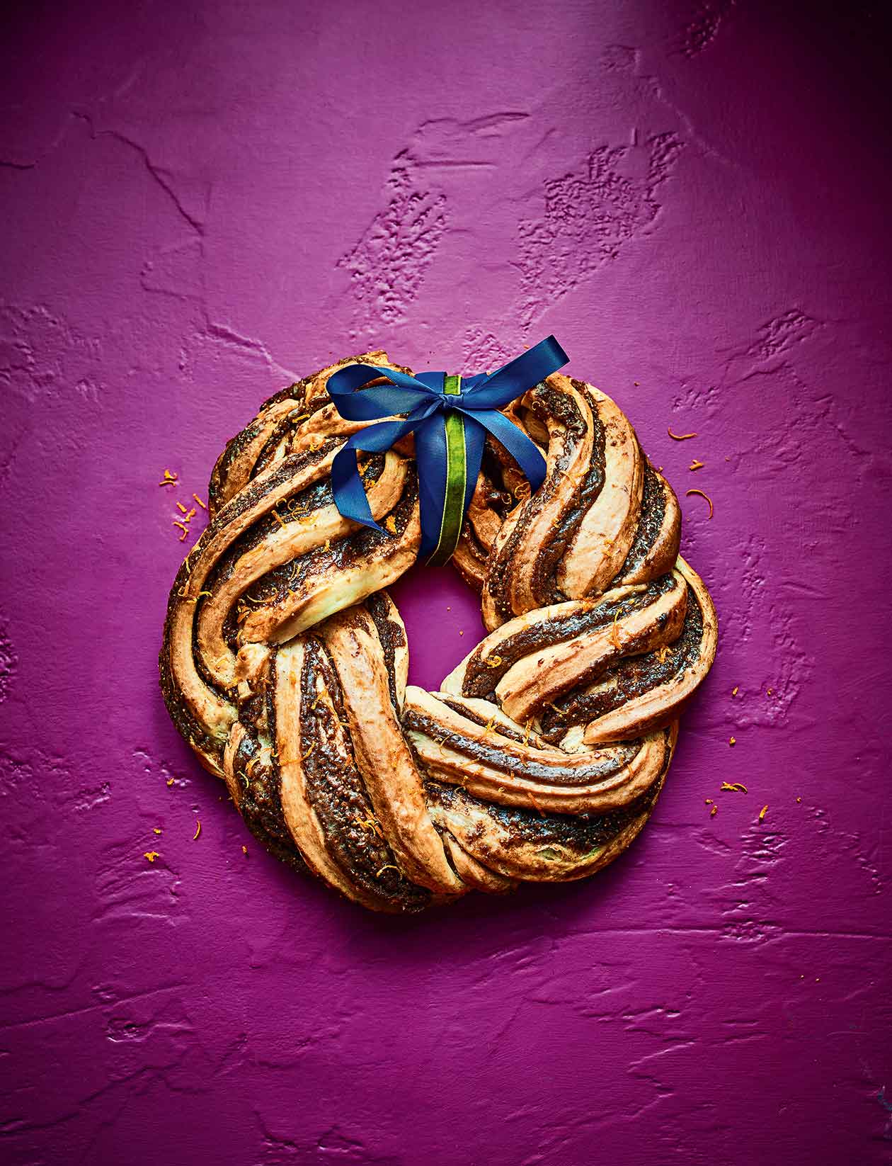 Figgy pudding babka wreath recipe | Sainsbury`s Magazine