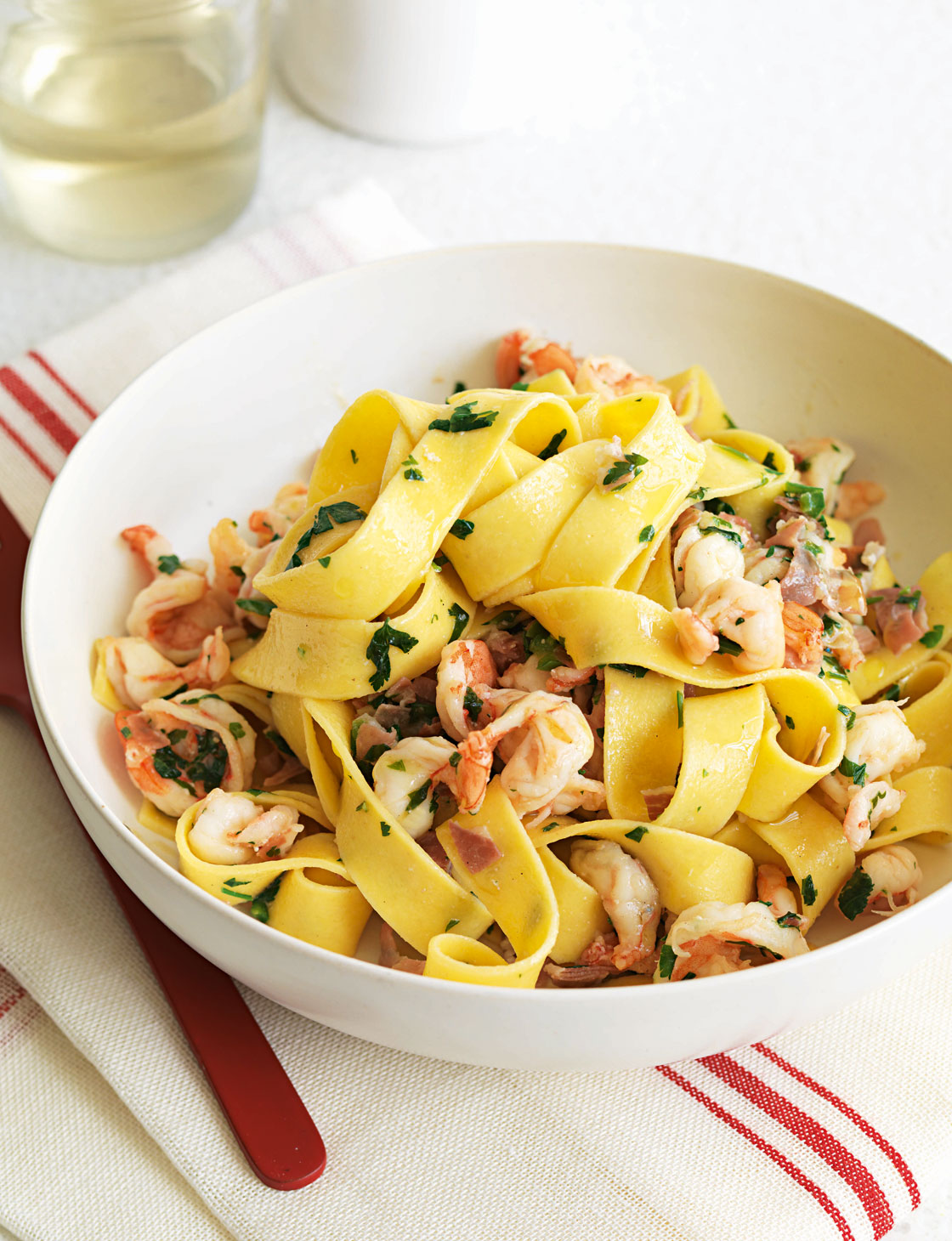Tagliatelle with prawns, Parma ham and parsley | Sainsbury`s Magazine Tagliatelle with prawns, Parma ham and parsley | Sainsbury`s Magazine