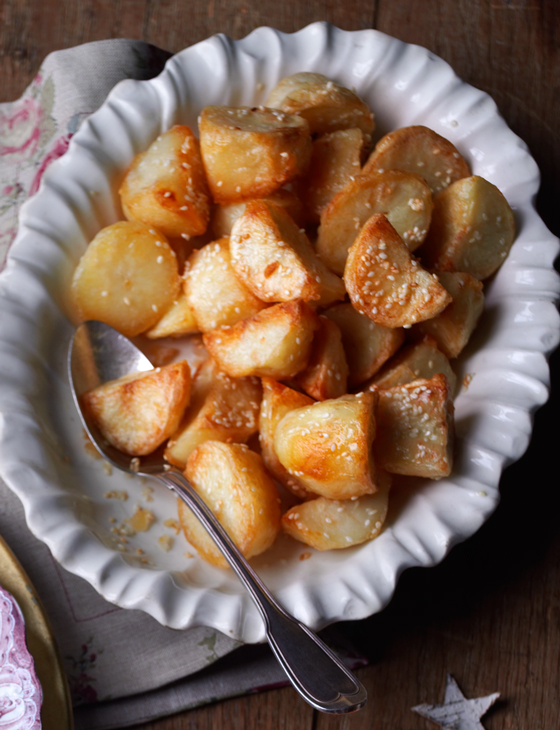 Roast potatoes with sesame seeds | Sainsbury`s Magazine