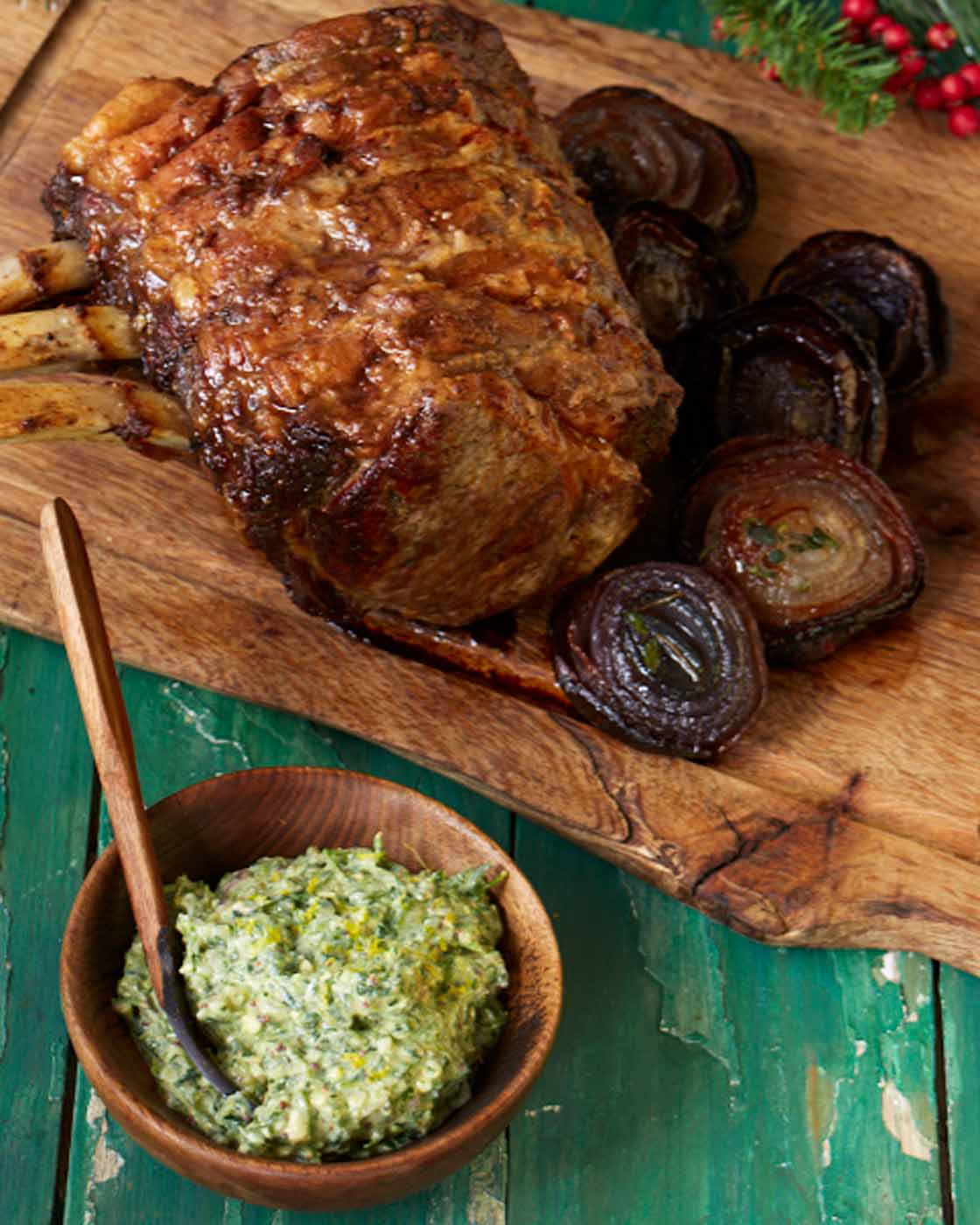 Roast ribs of beef with roasted red onions Sainsbury`s Magazine
