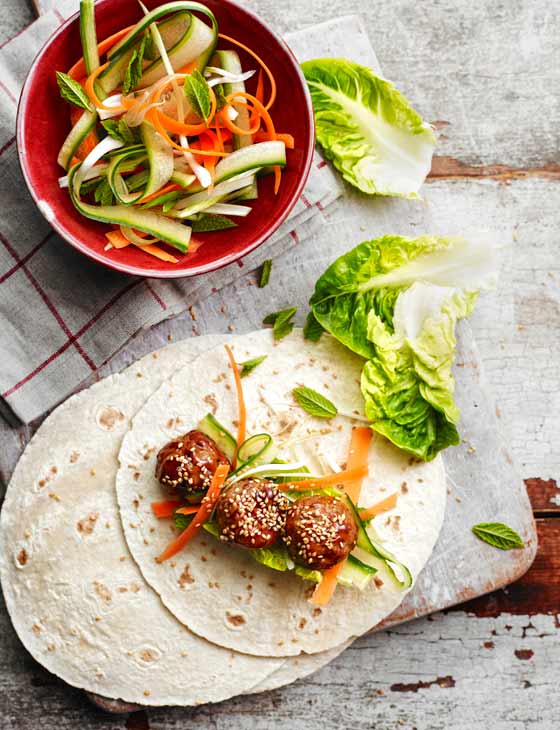 /stickyhoisinturkeymeatballwraps560.jpg