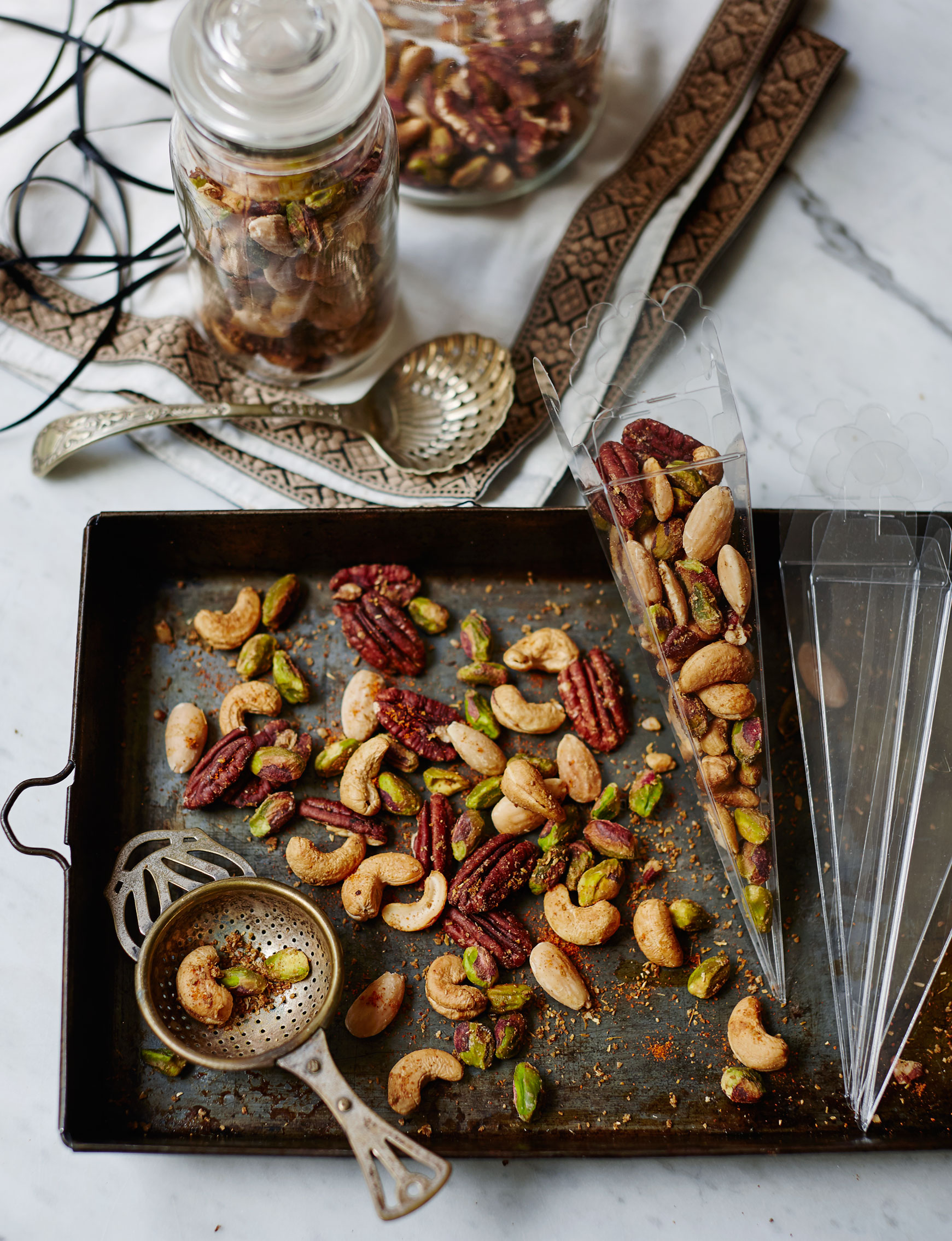 Moroccan spiced roast nuts | Sainsbury`s Magazine