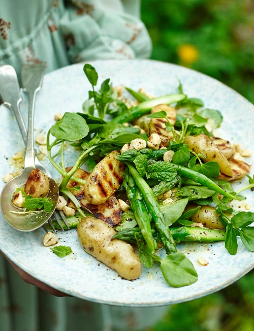 Griddled new potatoes with asparagus and hazelnuts | Sainsbury`s Magazine