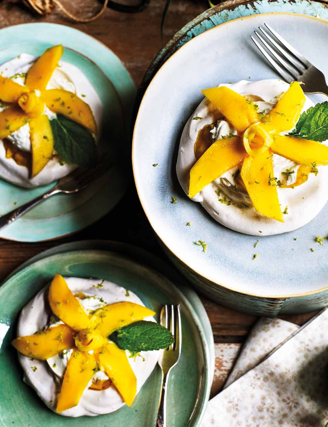 Daffodil meringue recipe | Sainsbury`s Magazine