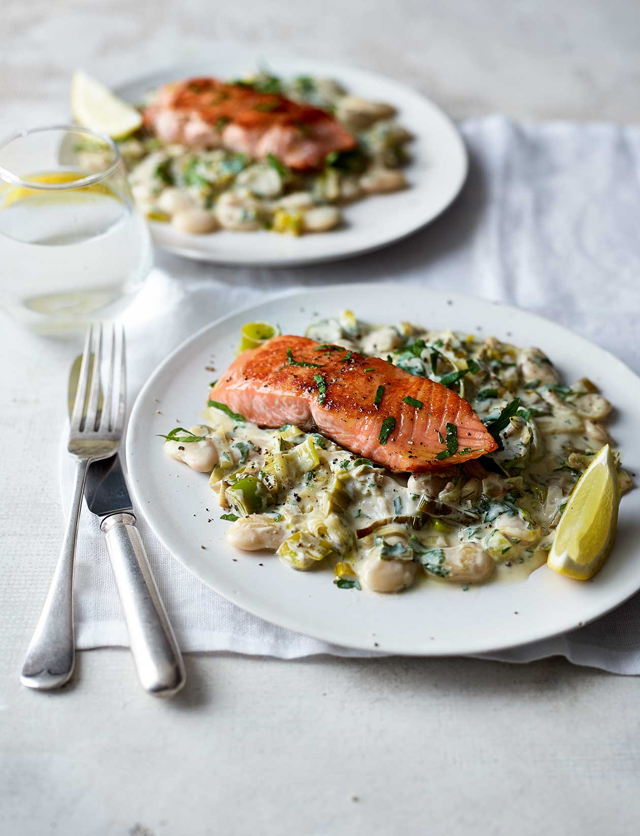 Salmon with creamy leeks and butter beans recipe Sainsbury`s Magazine
