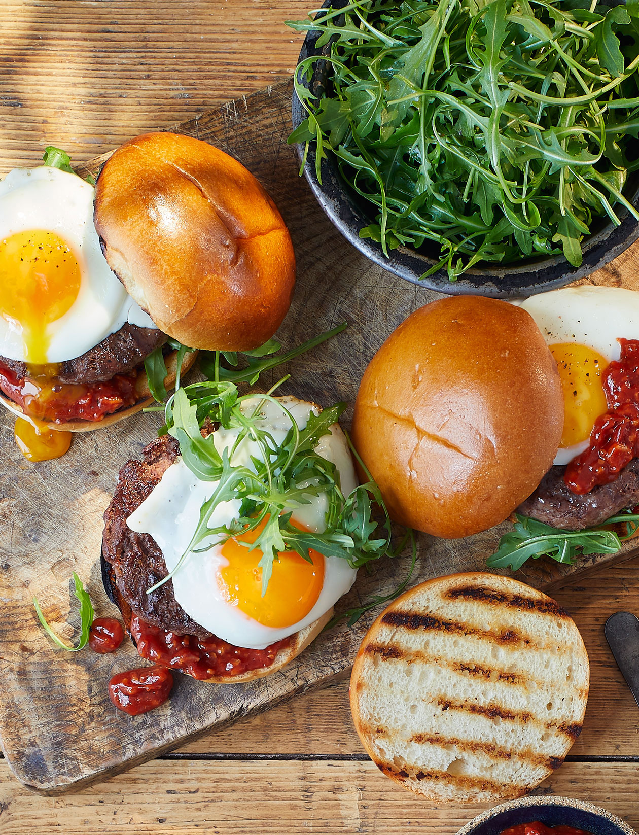 Brunch burger with bacon ketchup recipe Brunch burger with bacon ketchup recipe | Sainsbury`s Magazine