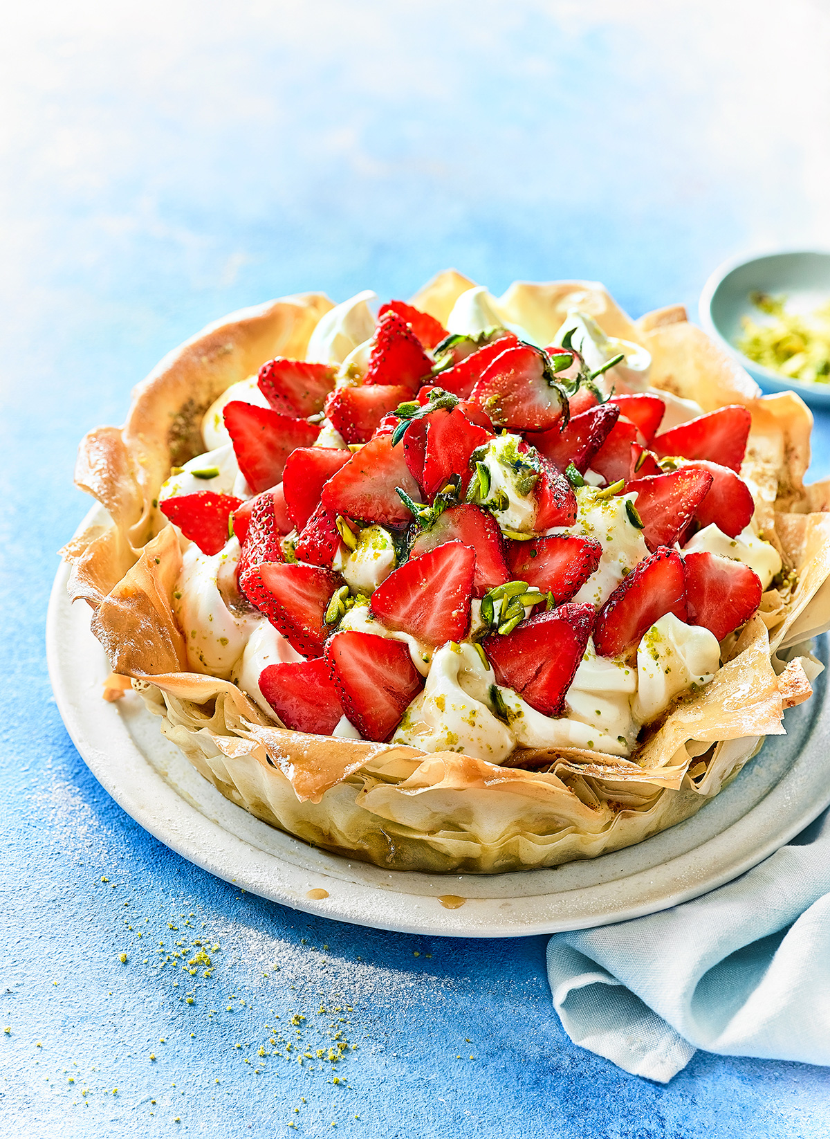 Strawberries and cream summer pie recipe | Sainsbury`s Magazine