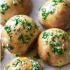 Garlic dough balls 