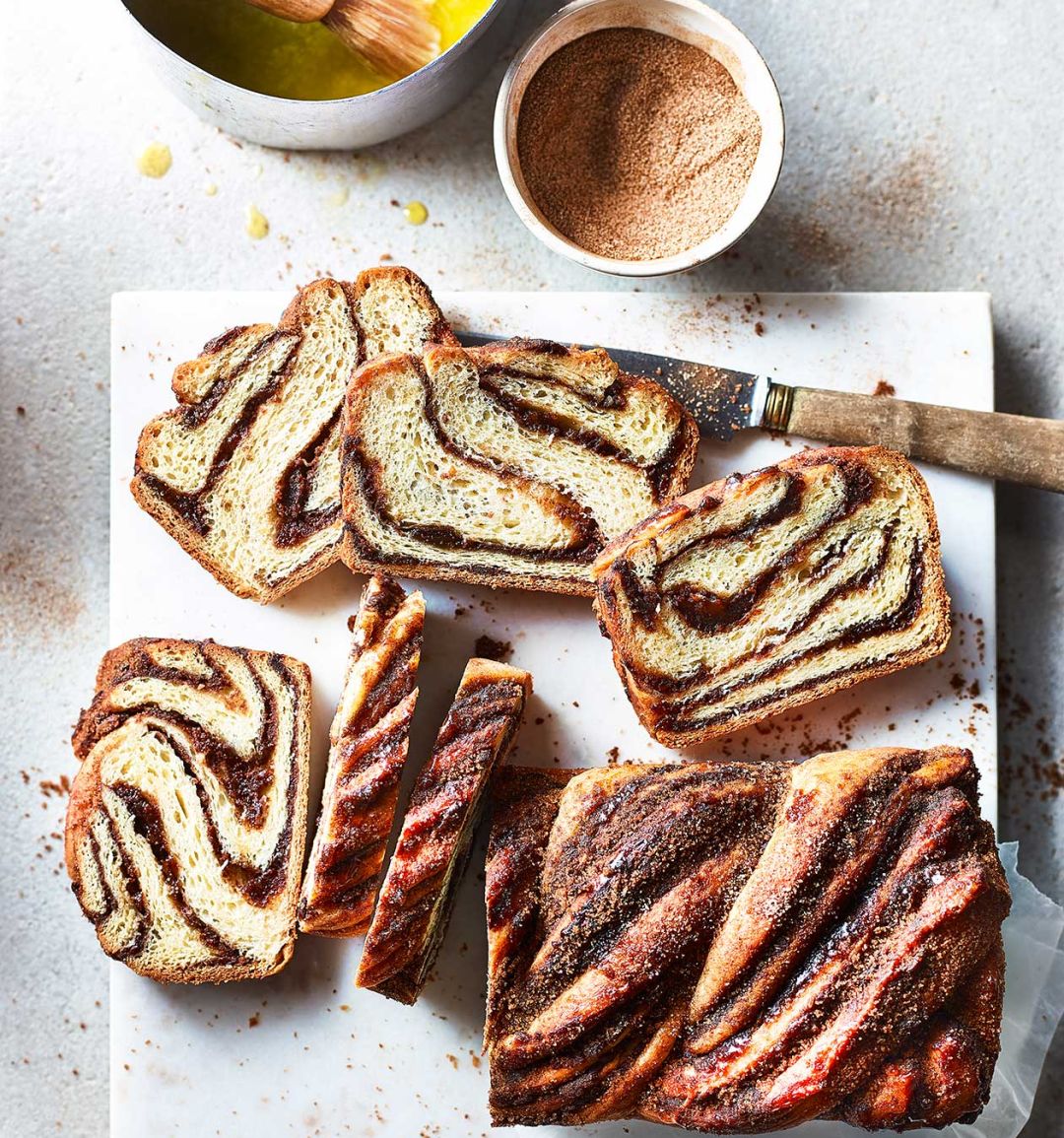 Cinnamon bun babka