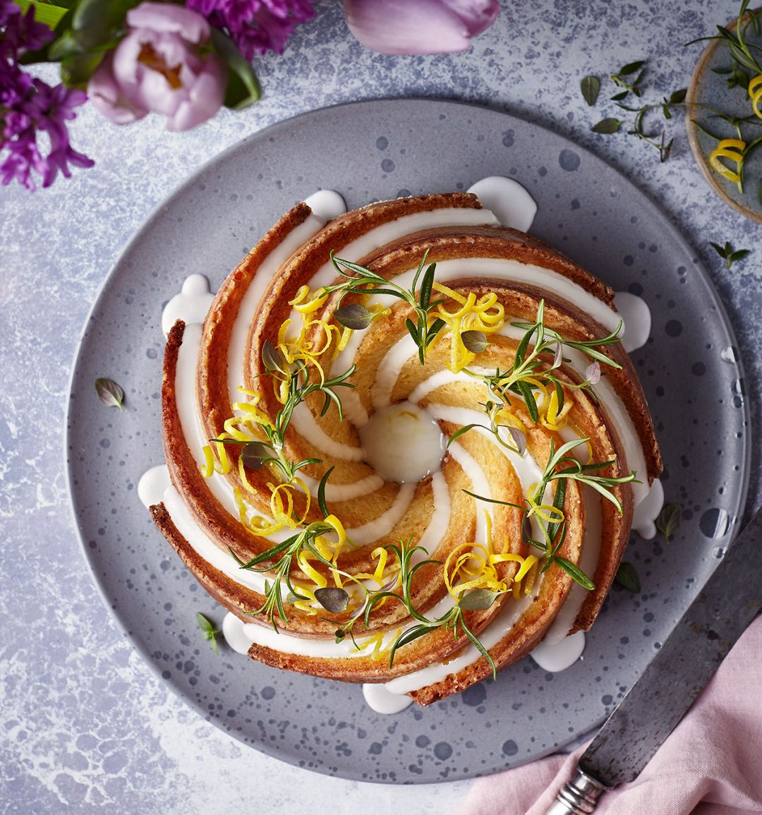 Lemon bundt cake