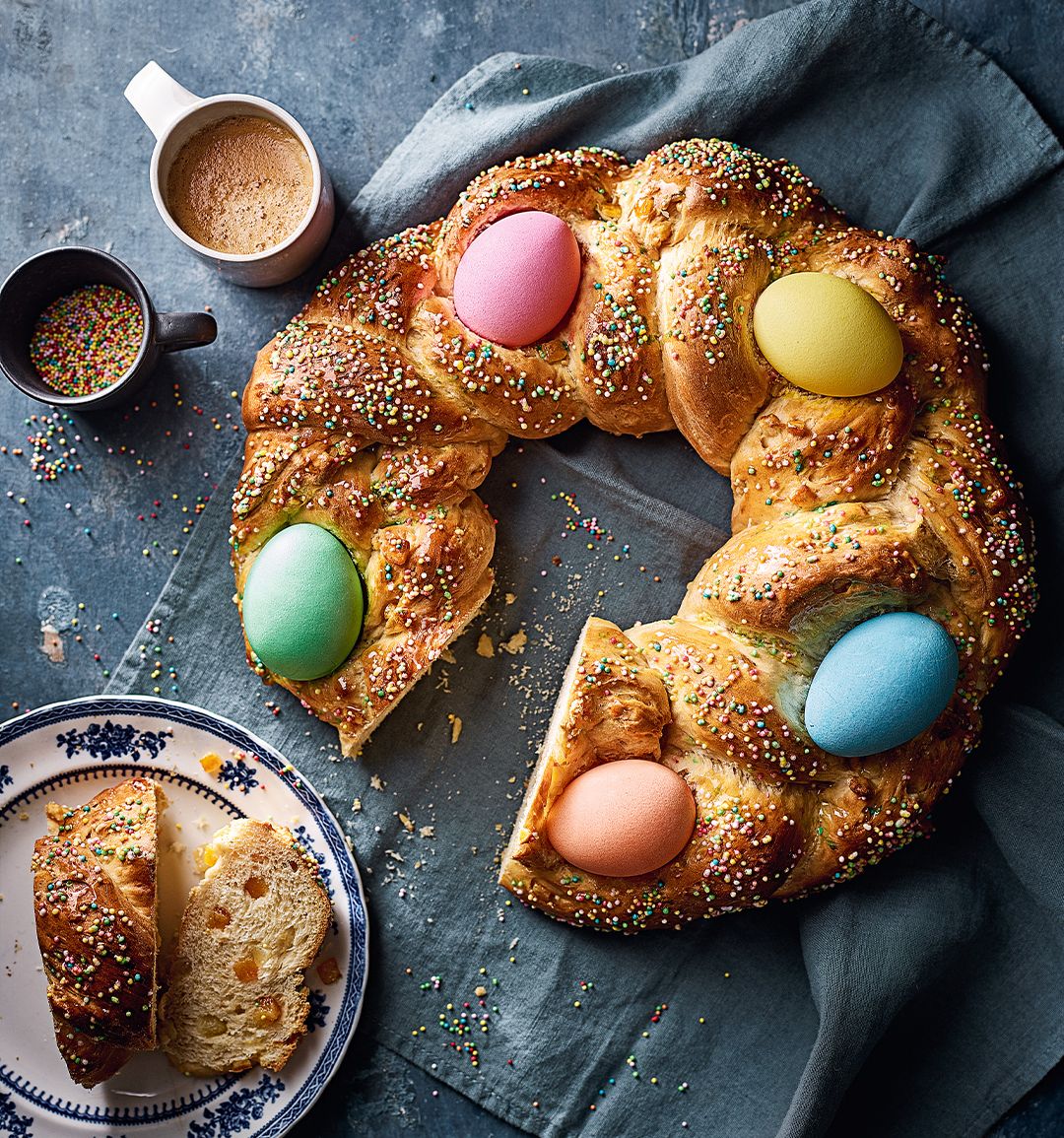 Pane di Pasqua (Italian Easter bread)