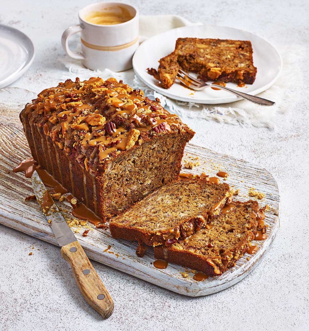 Sticky banoffee crunch cake