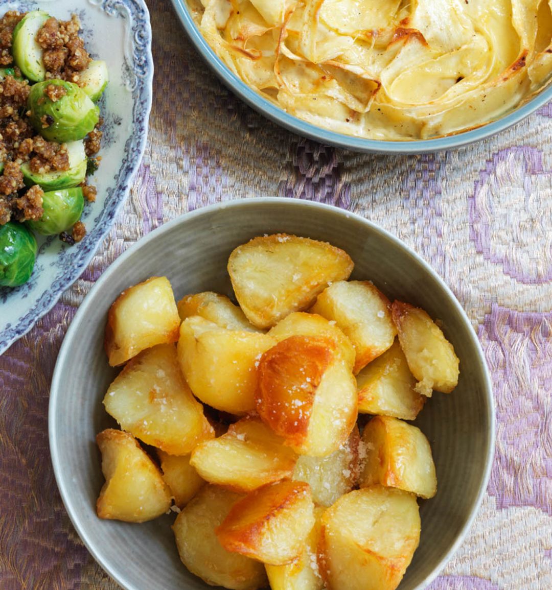 Crunchy roast potatoes