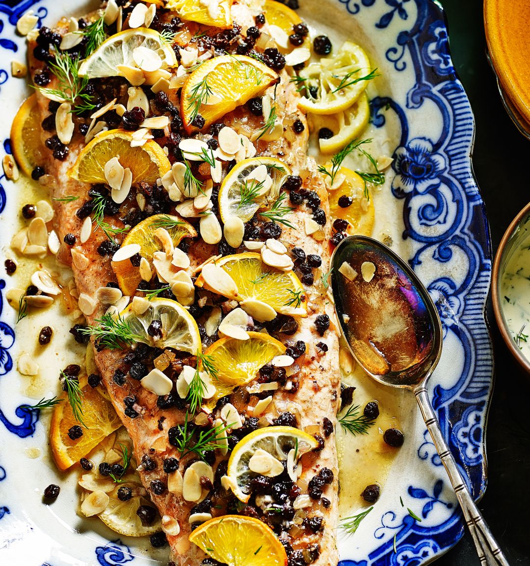 Roast salmon with currants and ginger