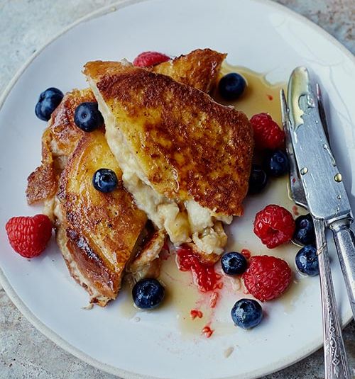 Stuffed banana and berry French toast