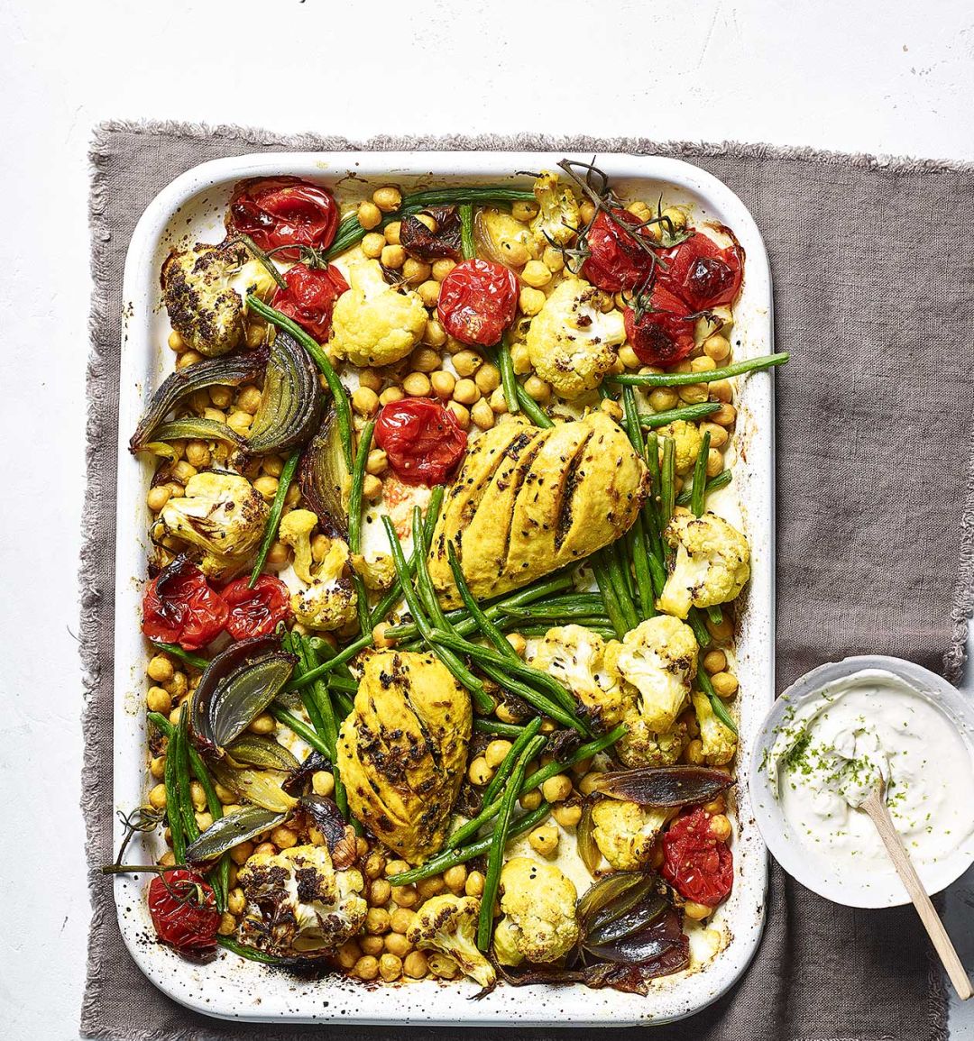 5-a-day turmeric traybake chicken