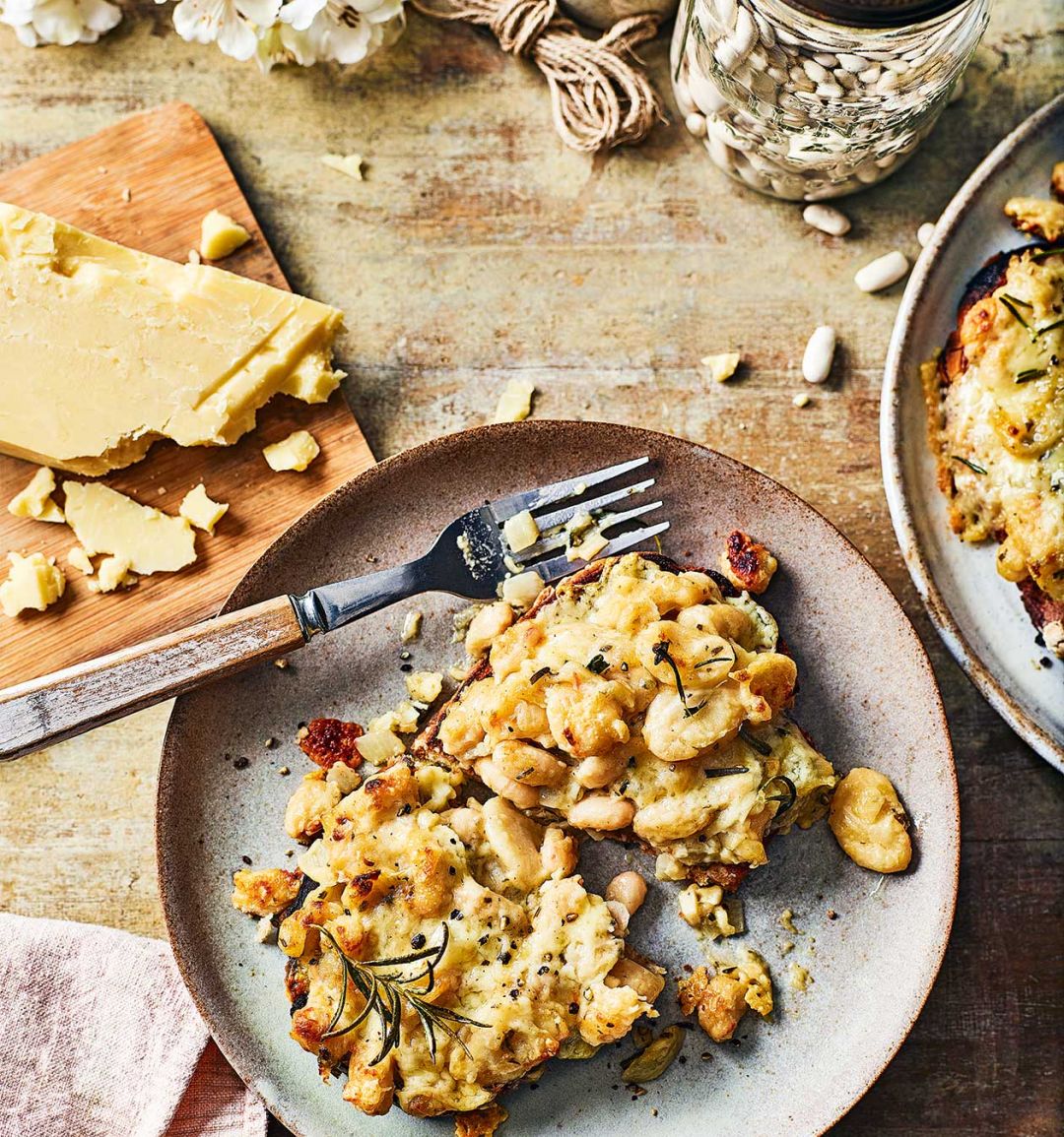 Cheesy beans on toast