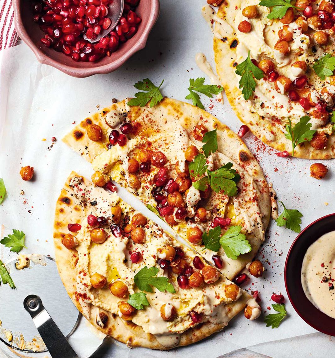 Houmous flatbread pizzas