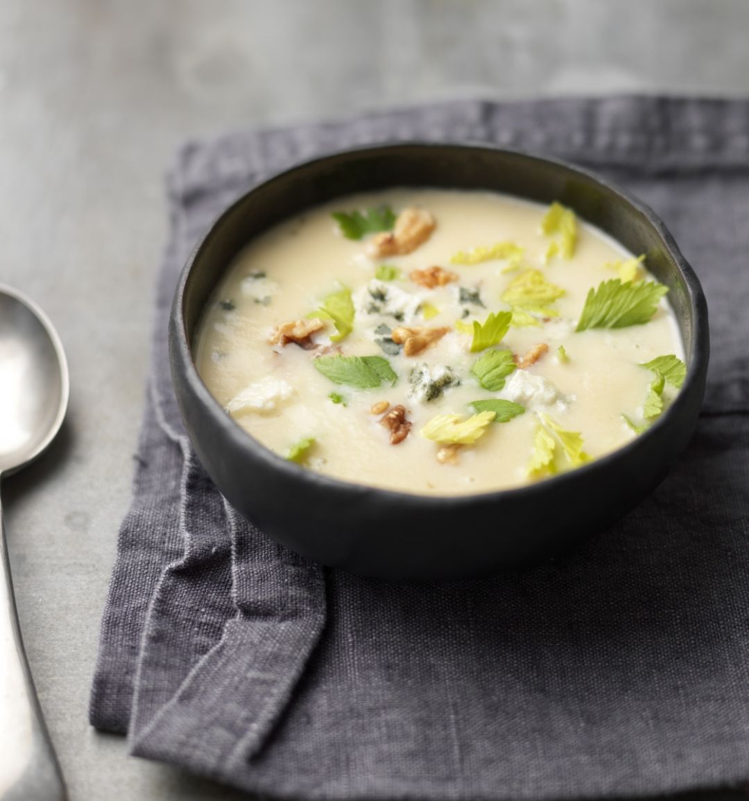 Celeriac and Bramley apple soup
