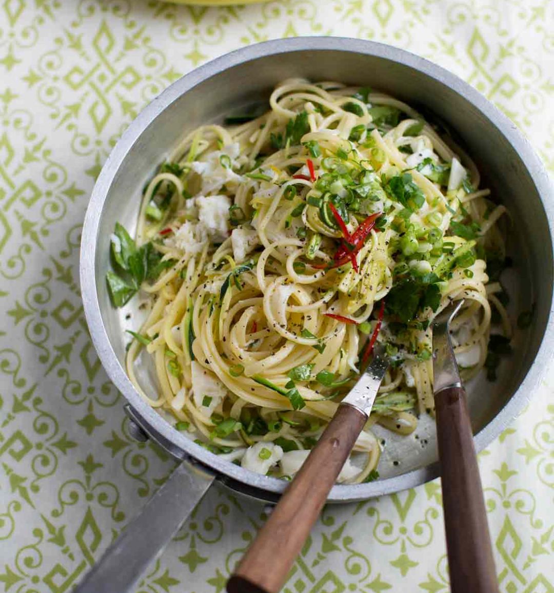 Crab and courgette chilli pasta