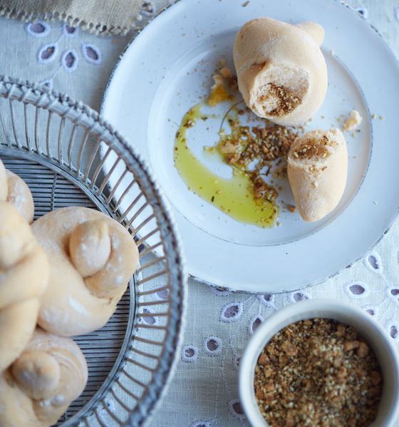 Tomato and fennel rolls 