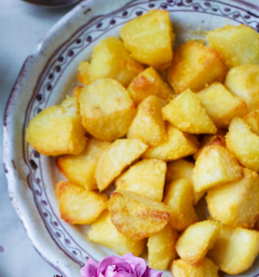 Seriously crunchy roast potatoes 