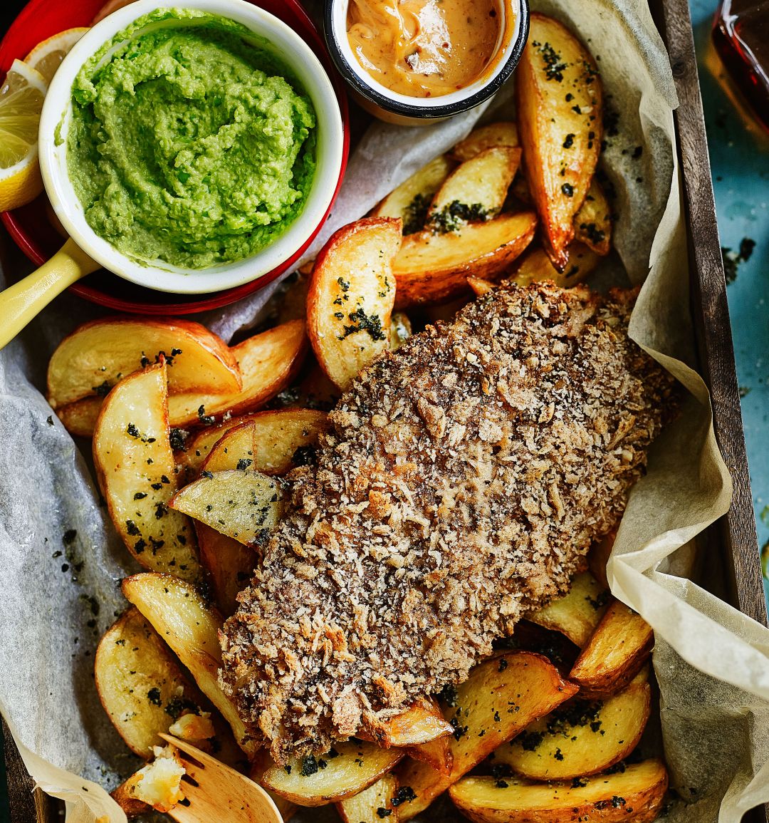 Jerk fish with seaweed salted chips