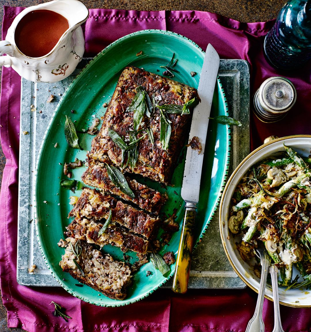 Savoury parsnip and pecan slice