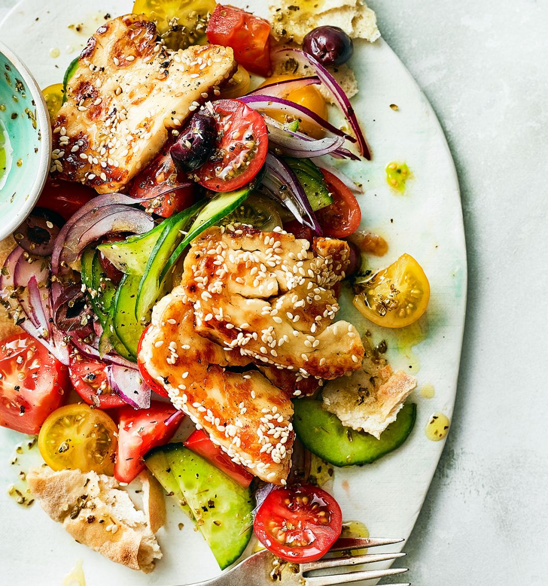 Greek salad with halloumi