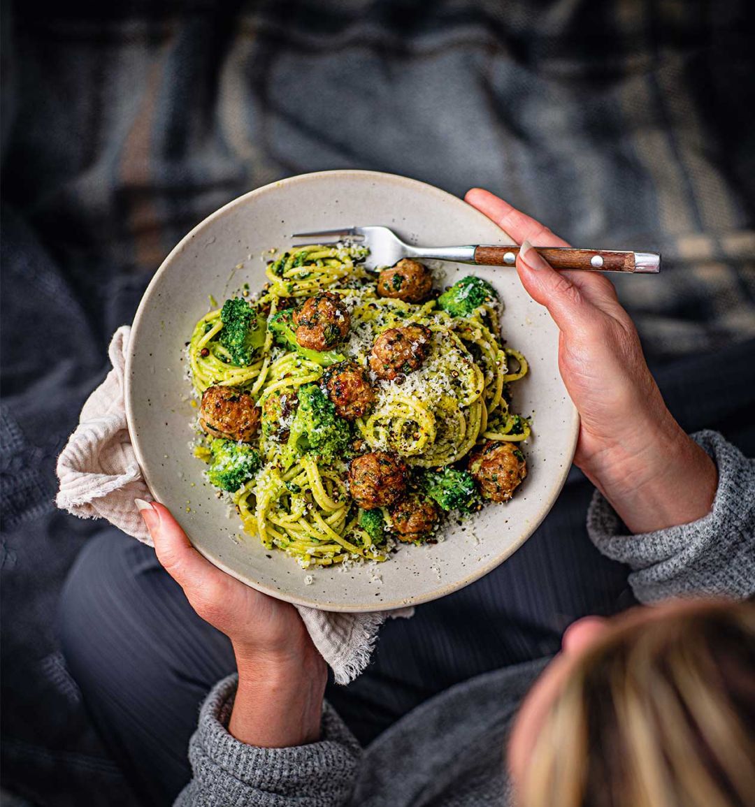 Herby meatballs with broccoli pesto pasta