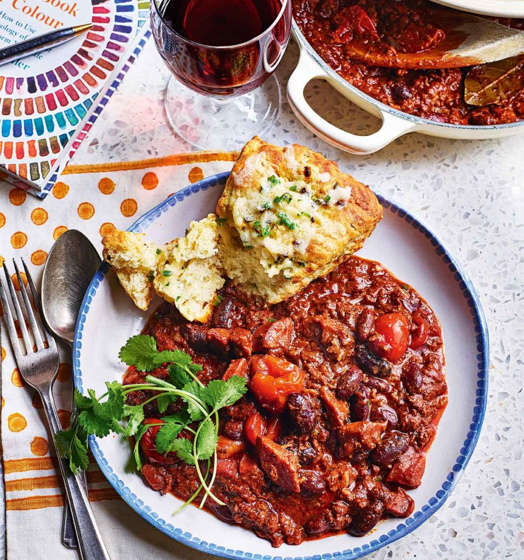 Chocolate beef chilli with jalapeño-cheese scones