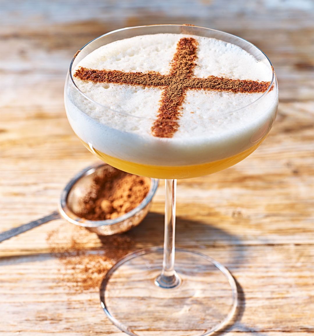 Hot cross rum sour