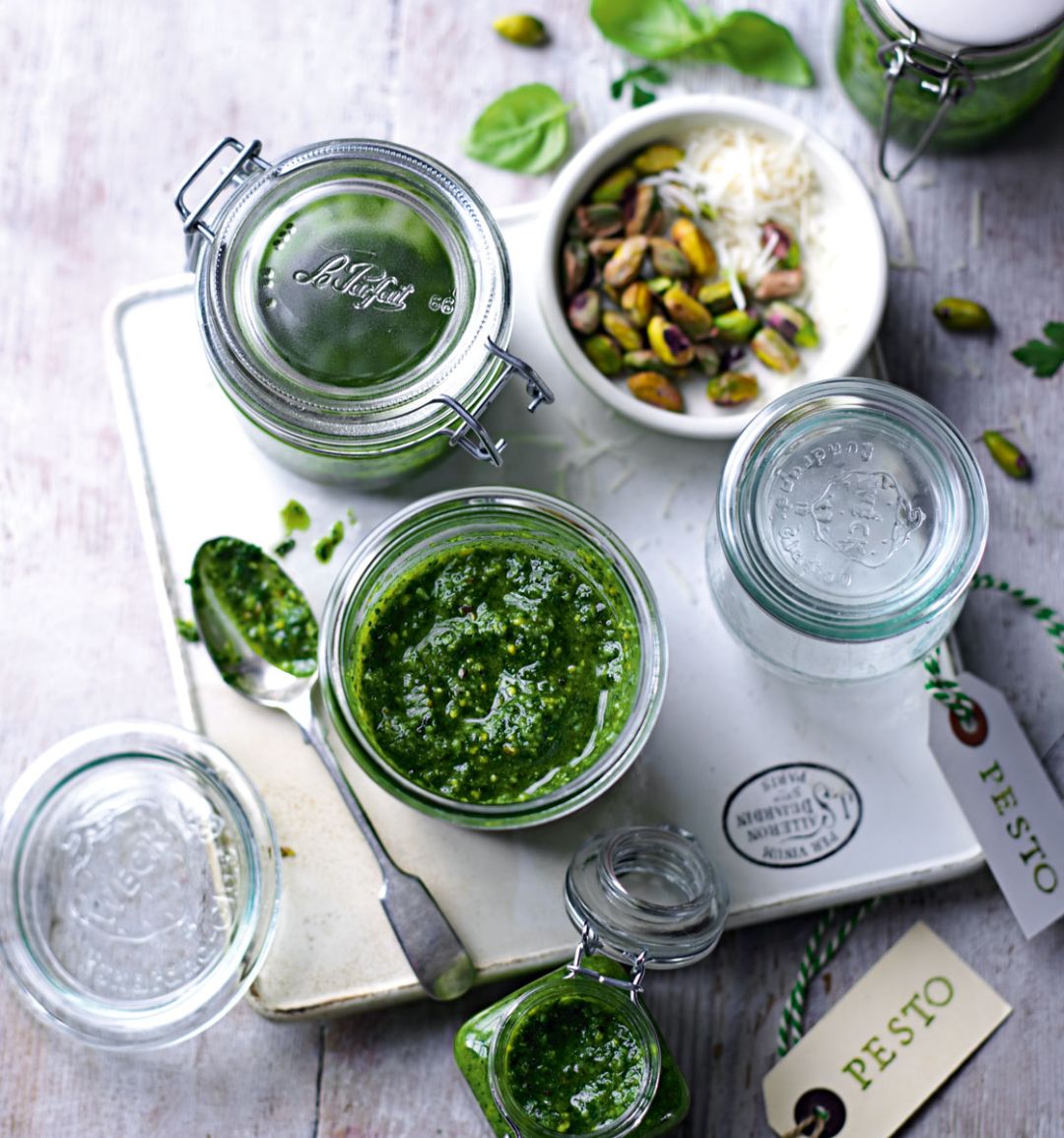 Pistachio pesto