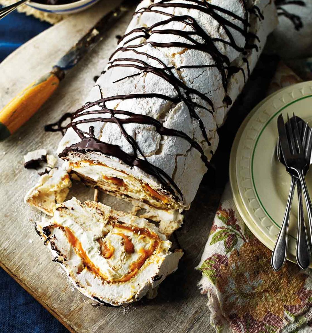 Banoffee meringue roulade 