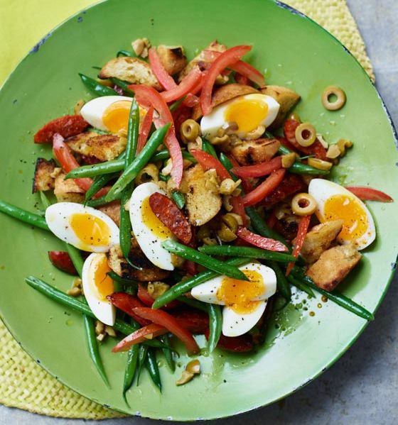 Chorizo ‘niçoise’ salad