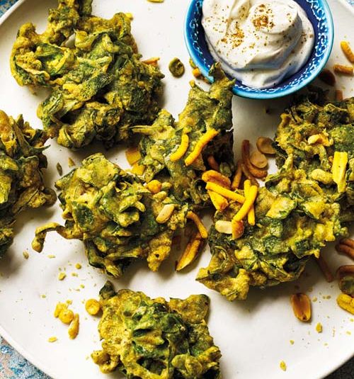 Crispy spinach chaat