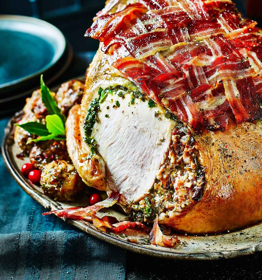 Prune and walnut stuffing