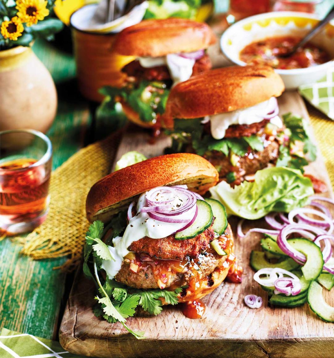 Chowpatty lamb burgers