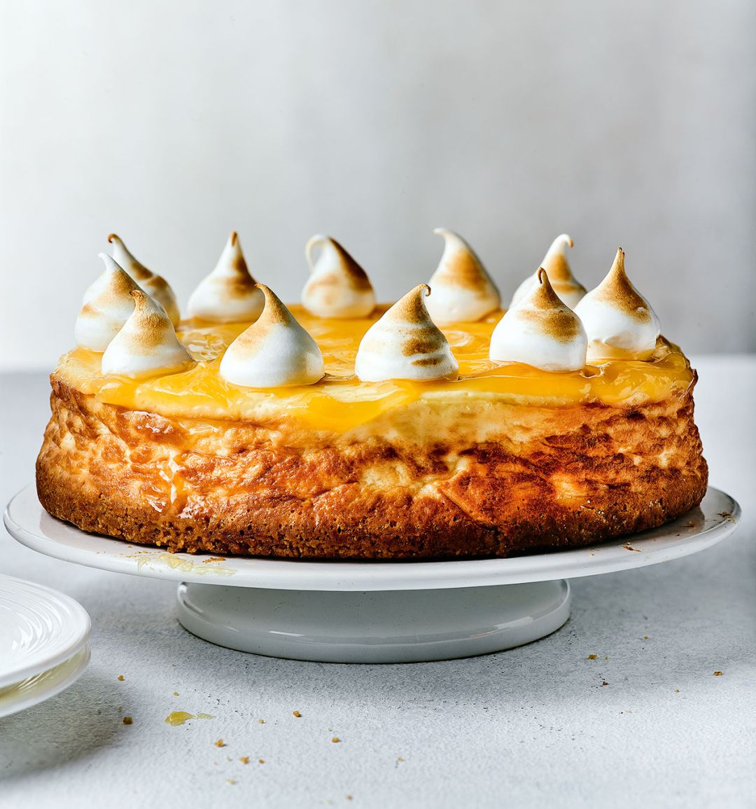 Lemon meringue cheesecake