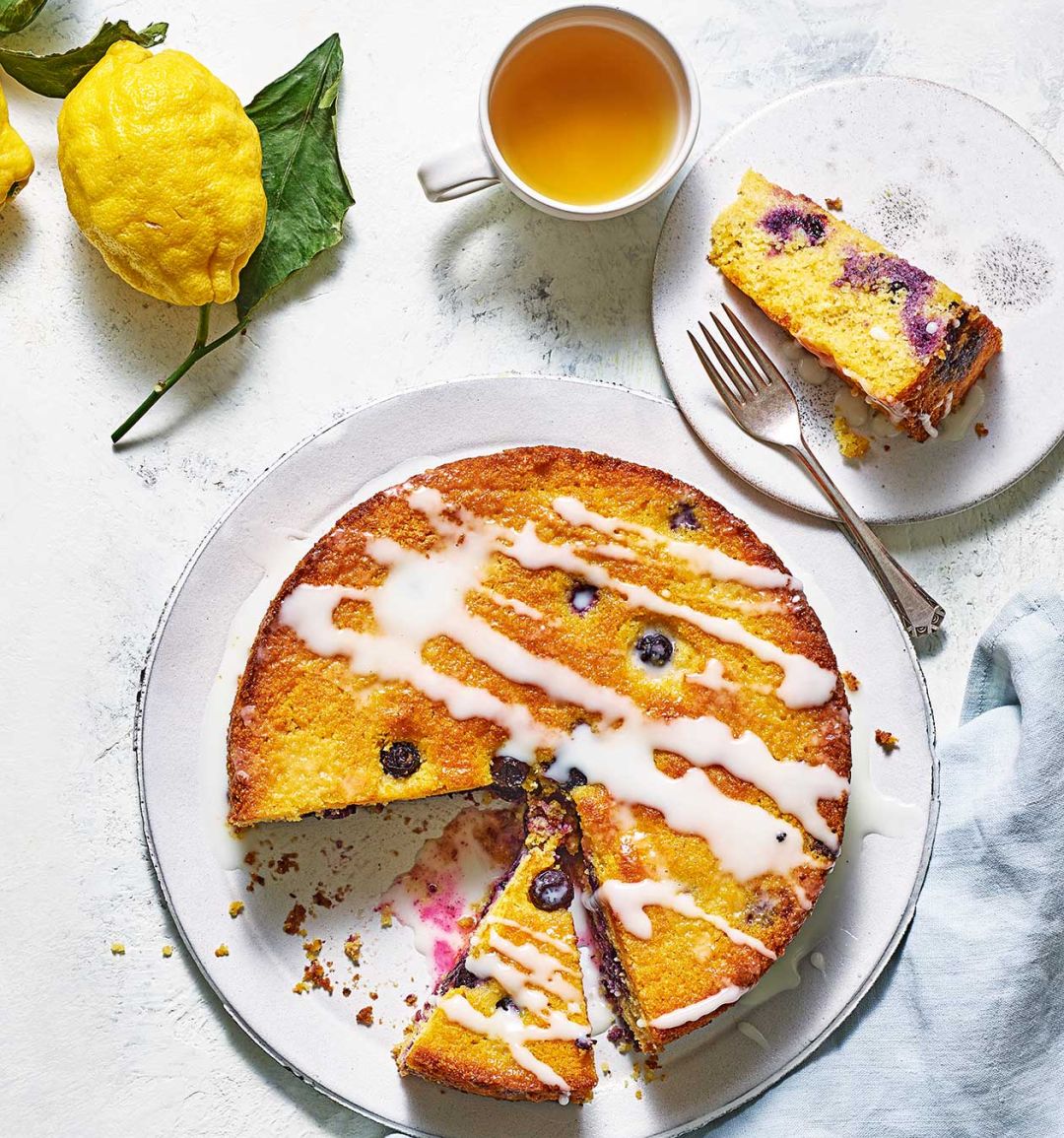 Blueberry and lemon polenta cake
