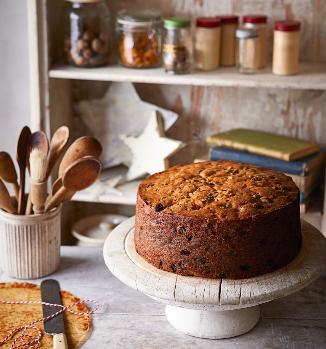 St Clement's Christmas cake